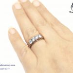 خرید انگشتر نقره زنانه طرح جواهر با قیمت مناسب